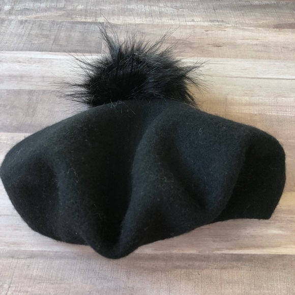 Black Wool Beret w/ Faux Fur Pom Pom - Picture 3 of 5